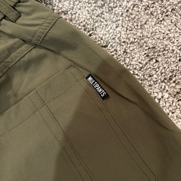 Green Multipants - Picture 4 of 6